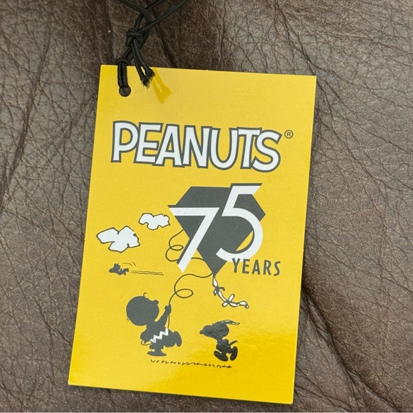 Snoopy Playing Sports 21oz Mug - Peanuts 75th Anniversary Collection - Picture 8 of 9